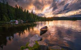 Du kan fortsatt se halvdanshaugen, en av halvdan svartes. Wallpaper Ringerike Norway Lake Boat Sunrise 1920x1200 Hd Picture Image