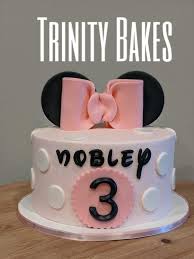 Start mixing sugar and butter, then add egg yolks. Trinity Bakes Cakery
