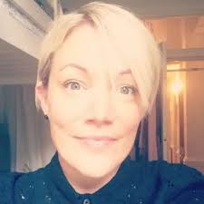 Single mum dies after being forced to end all treatment when it became too  painful