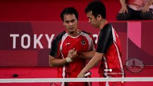 Sementara hendra kembali ke pelatnas dan dipasangkan dengan mohammad ahsan. Du4 Wn P0ko Tm