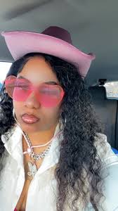 I AM SCREAMING Rasheda Daniels-Green WHY HE SAY HE HAD TO PATCH THAT HOLE  UP WITH MARSHMALLOWS IS INSANE 😂😂😂😂😂🤦🏻🤦🏻🤦🏻