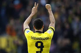 Robert lewandowski wallpaper for laptop. Lewandowski Celebration Wallpapers Wallpaper Cave