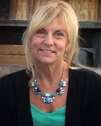 Jill West's Instagram, Twitter & Facebook