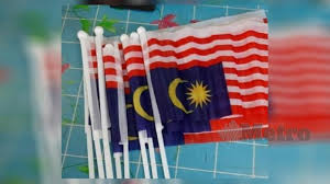 Jalur gemilang berkibar wallpaper ttct. Lukisan Jalur Gemilang Bendera Malaysia Hitam Putih Cikimm Com