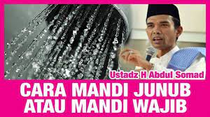 Berdasarkan dalil hadits dari 'aisyah dan hadits dari maimunah, berikut adalah tata cara mandi tata cara mandi wajib yang benar dan sah : Tata Cara Mandi Wajib Junub Yang Benar Menurut Ustadz Abdul Somad Uas Dimulai Dari Bawah Tribun Timur