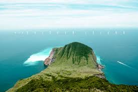 Guishan island / gueishan island or steep island or turtle island (chinese: æˆ'å€'å‡ºç™¼å°ç£å®œè˜­ åˆç™»é¾œå±±å³¶ ä¸€èµ·å¾æœ401é«˜åœ° Mens 30s Life