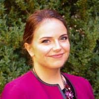 Abbie Fink's Instagram, Twitter & Facebook