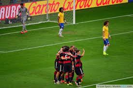 La rivalité entre l'équipe d'argentine de football et l'équipe du brésil de football remonte au milieu du xxe siècle. Cdm 2014 L Allemagne En Finale Le Bresil En Pleurs 7 1