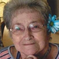 Polly Garrison's Instagram, Twitter & Facebook