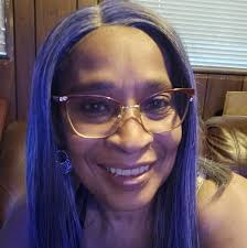 Has anyone tried the SodaStream screw in (blue) CO2 canisters in the Ninja  Thirsti? The SodaStream canister exchange program seems quite a bit cheaper  than the official Ninja one if they'll fit.