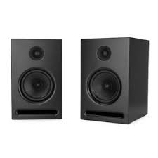 Epos K5 Bookshelf Speakers He K Series Marks The Beginning Of A New Era For Epos The 2 Way K5 Stand Mount Lou Bookshelf Speakers Speaker Audiophile Speakers