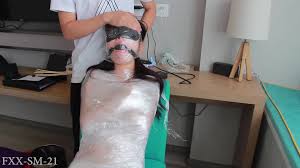 Beautiful FXX SM bondage scene with flawless ropes