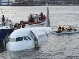 Seven people were on the boat when the accident occurred just after 10 p.m. Us Airways Plane Crash On The Hudson River Youtube