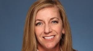 Melissa Outland's Instagram, Twitter & Facebook