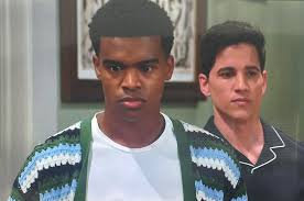 Kylen's still only 17 her mom could have made the decisions for her! I wish  they would stand up for her cuz she obviously can't do it herself..and  Jason's parents! Omg how