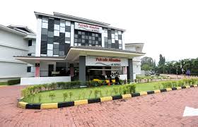 Bewertungen, hotelbilder & top angebote: Putrade Allsuites Janji Kepuasan Gamit Memori Indah