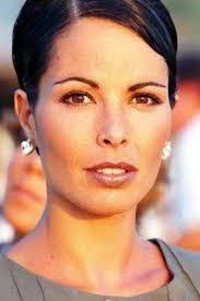 Elisa Levy's Instagram, Twitter & Facebook