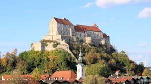 Tripadvisor has 2,166 reviews of burghausen hotels, attractions, and restaurants making it your best burghausen travel resource. Burg Zu Burghausen Bayern Infos News Mehr Burgen De