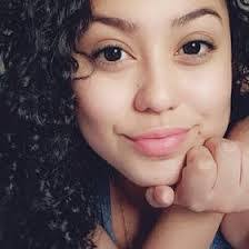 Crystal Leiva's Instagram, Twitter & Facebook