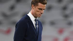 Fulham manager scott parker would not be drawn into a war of words with jose mourinho at tottenham. Fulham Are Making The Same Mistakes All Over Again And That S Not Even Their Greatest Crime