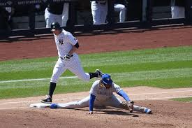 Rookie cards, autographs and more. How Impressive Are Vlad Guerrero Jr S Splits At First Base We Asked A Former Nhl Goalie A Ballet Dancer And A Gymnast The Athletic