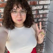 Rachel Spellman's Instagram, Twitter & Facebook