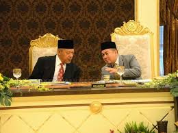 Бесплатный чит на tanki online танки онлайн 2018 2019. Bilik Mesyuarat Majlis Raja Raja