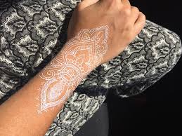 1 Blatt Weisse Henna Tattoos Henna Tattoos Weisse Spitzen Tattoos Tatowierungen Tattoos Hochzeitssuite Hochzeit Ta Weisses Henna Henna Tattoos Henna Designs