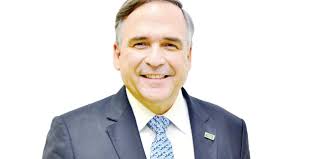 Goiano Paulo Afonso Ferreira é aclamado por unanimidade para a presidência  da CNI