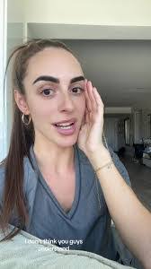 Corrina Lee's Instagram, Twitter & Facebook