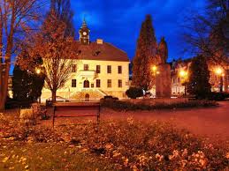 Poznaj najlepszą trasę w dowolne miejsce, dzięki skorzystaniu z wskazówek dojazdu i rozkładów jazdy dla każdego rodzaju transportu. Atrakcje Mragowo Co Zwiedzac Ciekawe Miejsca W Mragowie