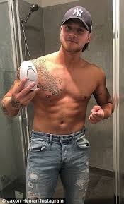 Love Island Australia Stars Turn On Grant Crapp And Ice Out Jaxon Human At Events Express Digest