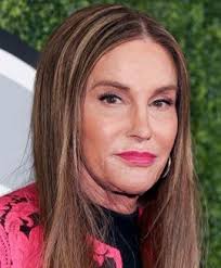 Caitlyn jenner weighs 195 lbs (88 kg). Caitlyn Jenner Body Measurements Celebrity Bodies Height And Weight