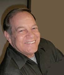 Lee Fairman's Instagram, Twitter & Facebook