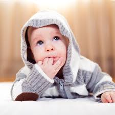 300+ Middle Names for Aiden (Strong & Sweet!) -