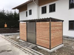 Ein begehbares mülltonnenhaus von resorti online kaufen verschiedene größen mehrere materialien vorhanden. Mulltonnenhaus Grosse 3 Mit Larchen Douglasien Holz Verkleidet Indra Mulltonnenboxen