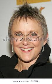 Pictures of Mary Beth Hurt, Picture #201995