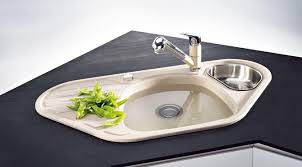 Çoğu durumda lavabonun altına bir çöp kutusu yerleştirilir ve kullanılmayan alan yaklaşık 40 cm kalır. Evye Hangi Lavabosu Secmelisin Lavabo Cesitleri Kilavuz 2019 2020