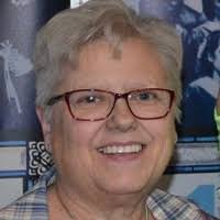 Lisa Grams's Instagram, Twitter & Facebook