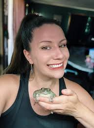 Happy heddie Friday fellow heads! ✌️