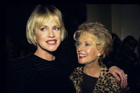 Patty palmer ( griffith ) and drake goodman ( modine ) take a bold step fantasic film i really want this on dvd, im a massive michael keaton fan. Michael Keaton Gets Nuts Pacific Heights 1990 Movie Review Reelrundown Entertainment