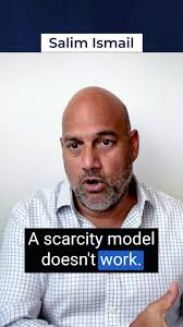 When scaling up, things can get messy. Want to learn how to overcome the  hurdles? Join our LIVE webinar with bestselling author and top scaling  expert, Verne Harnish,