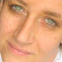 Shawna Donovan's Instagram, Twitter & Facebook