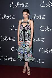 What was on the electronic device dcs hargreaves passed to the ocg during the eastfield raid? Line Of Duty Season Five Meet The Cast Hello