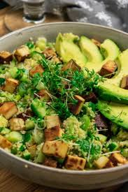 Avocado Couscous Salat Mit Rauchertofu Katha Kocht Rezept Couscous Salat Couscous Couscous Salat Rezept