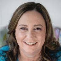 Melissa Canfield's Instagram, Twitter & Facebook