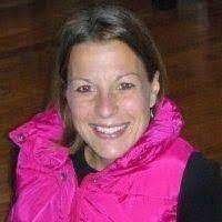 Kari Roemer's Instagram, Twitter & Facebook