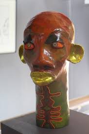 Kenyan Arts Review: LIZZIE THURMAN'S TRIBE OF TALKING HEADS AT ONE OFF