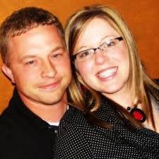 Kari Teague's Instagram, Twitter & Facebook