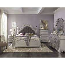 Majestic And Elegant This Collection Of Fine Bedroom Furniture Defines Grace And Traditional Comfort Supreme Bedroom Set King Bedroom Sets Bedroom Sets Queen